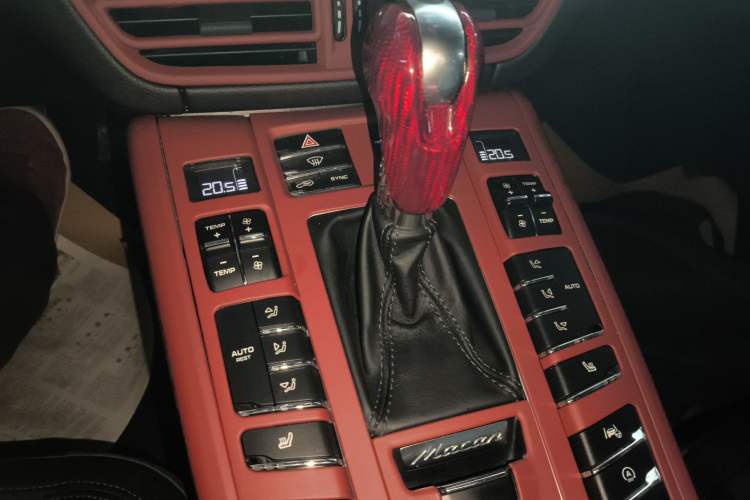 Used Porsche Macan 2018 Macan 2.0T
