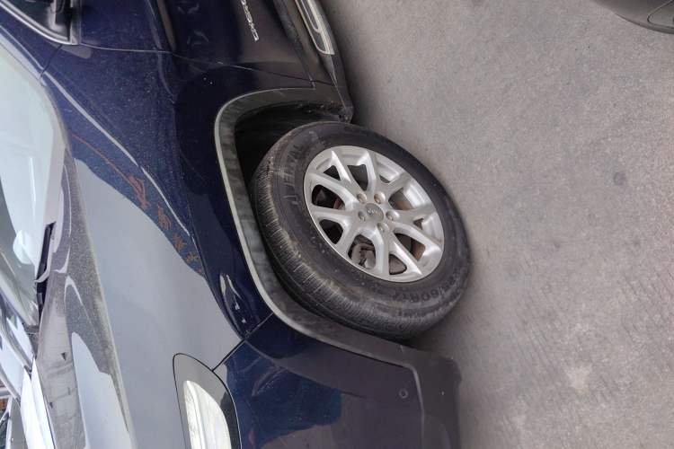 Used Jeep Cherokee 2016 2.4L Leading Edition