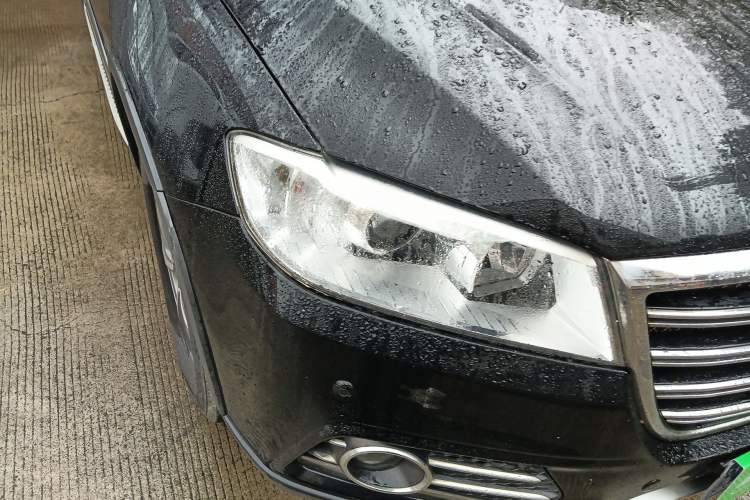 Used Haval H6 2014 Sport Version 1.5T Manual Two-Wheel Drive Elite Edition Right Front Headlight