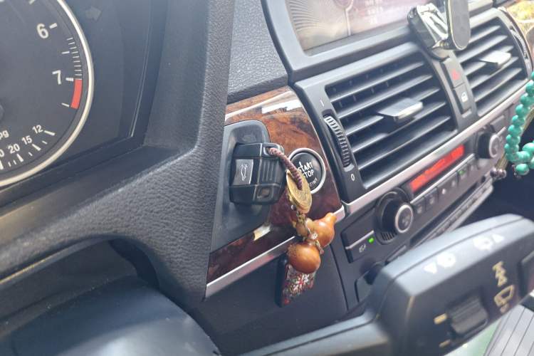 Used BMW X5 2011 xDrive35i Leading Model
