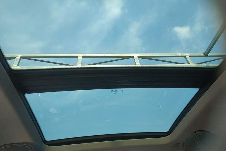 Used BMW X1 2019 sDrive18Li Premium Edition Headliner