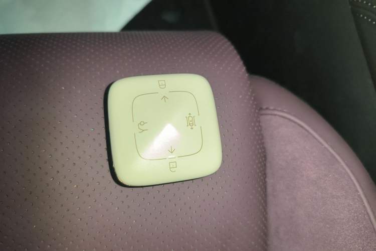 Used Zeekr 007GT 2025 Rear-Drive Intelligent Driving Version 75 kWh Interior 1