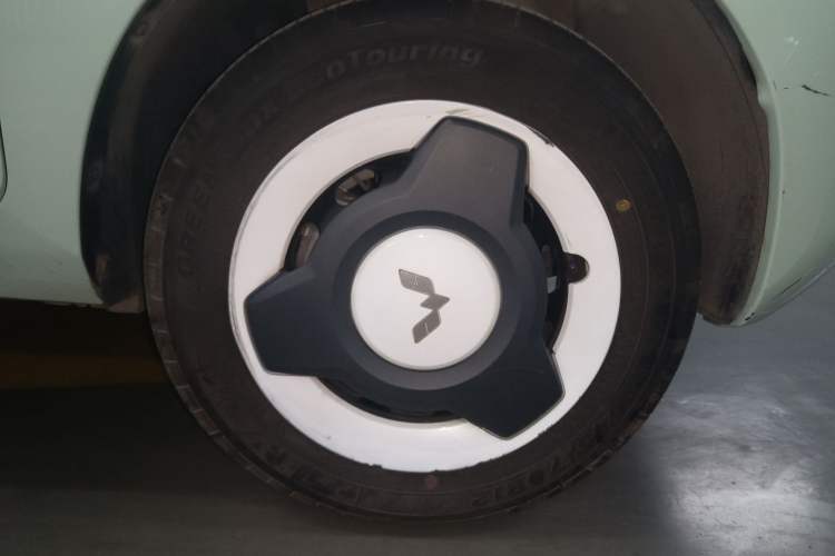 Used Wuling Hongguang MINIEV 2022 Macaron Premium Model – Lithium Iron Phosphate