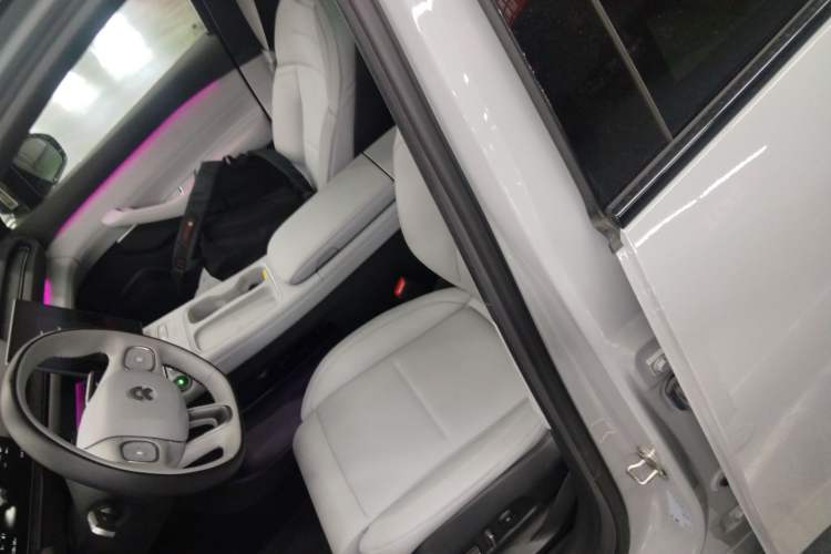 Used Nio ES6 2023 75 kWh
