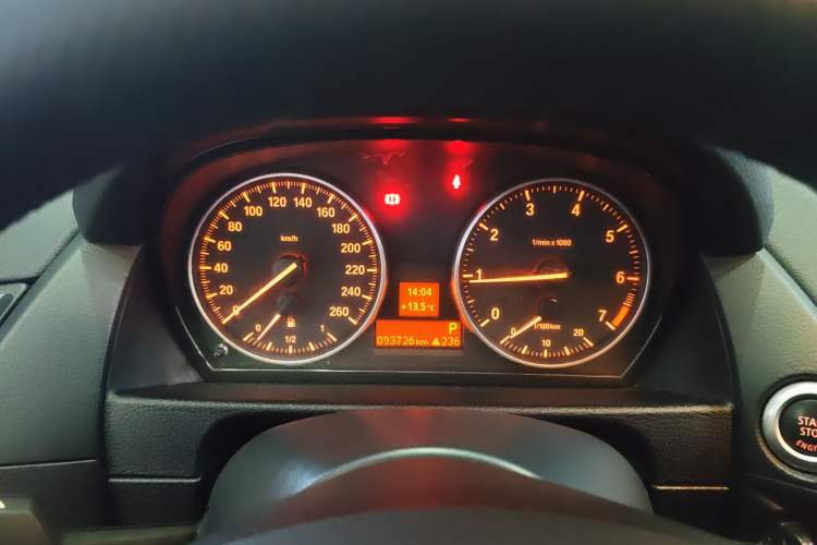 Used BMW X1 2015 sDrive18i Fashion Upgrade Edition Instrument Cluster