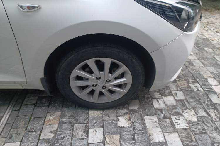 Used Hyundai Verna (new generation) 2016 1.4L Manual Cool Edition GLS
