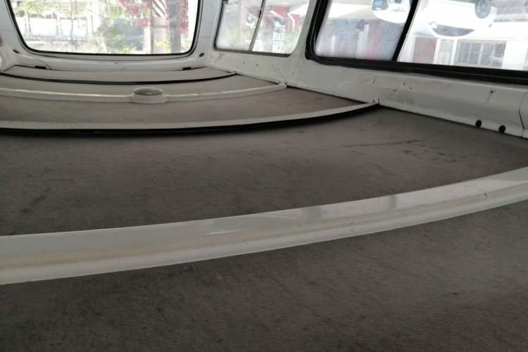 Used Jinbei Hiace 2014 2.0L 5th Generation Kuaiyunwang Business Version 4G19 Headliner