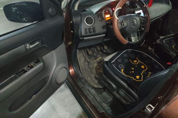 Used Suzuki Swift 2011 1.5L Manual Sport Audiovisual Edition Driver Seat