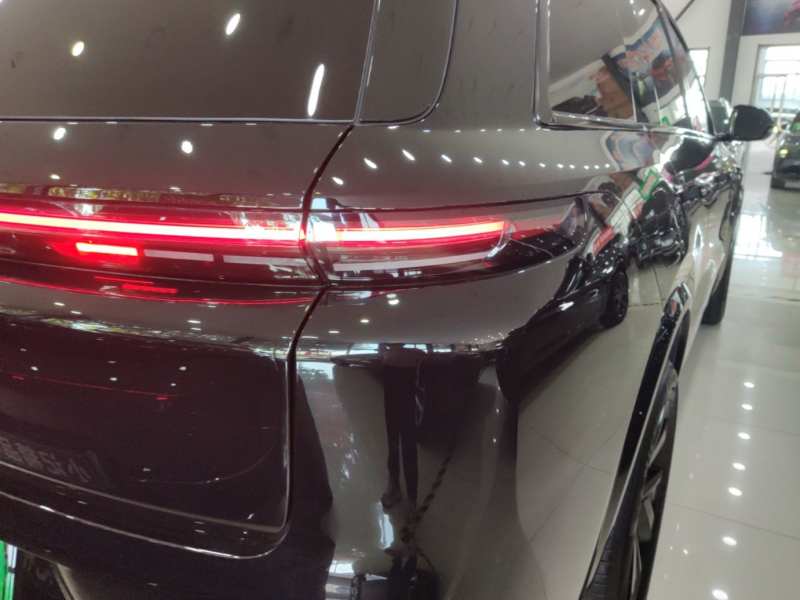 Used Li Auto L8 2023 Pro Model — 7