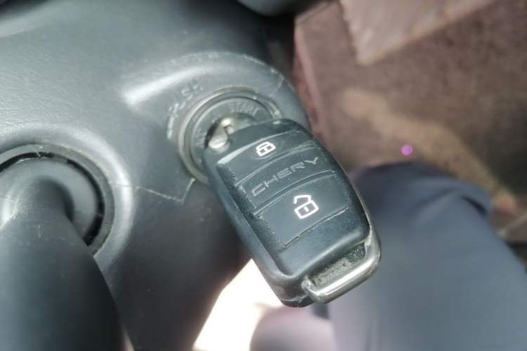 Used Chery Tiggo 3 2015 1.6L CVT ZhiShang Commemorative Edition Interior 1