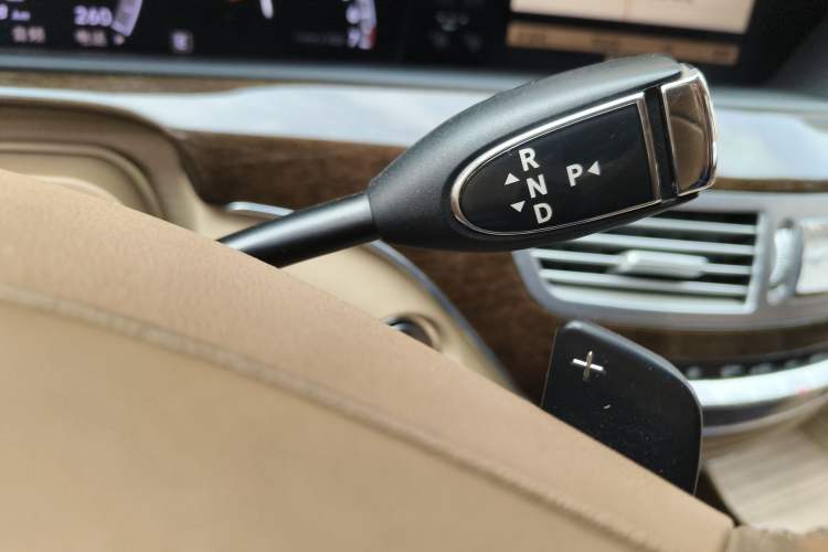 Used Mercedes-Benz S-Class 2012 S 300 L Business-Class Grand Edition
