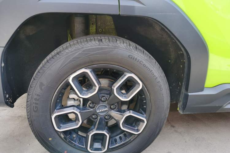 Used Haval X DOG 2022 1.5T DCT Two-Wheel Drive Trendy Edition Right Rear Wheel Hub