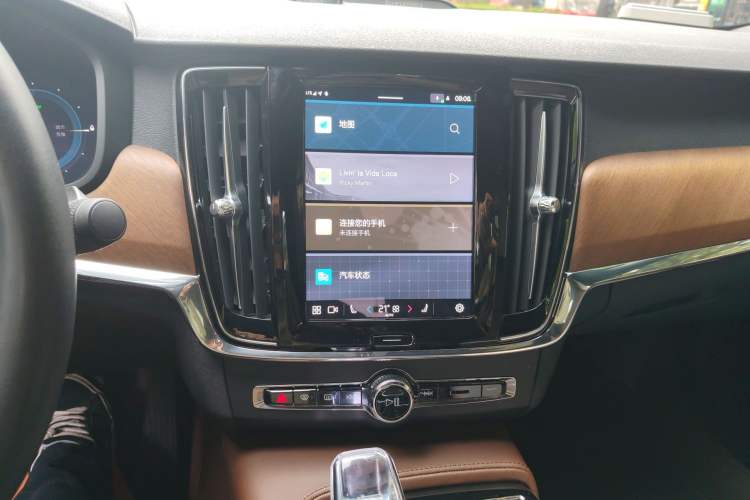 Used Volvo S90 New Energy 2024 Plug-in Hybrid Four-Wheel Drive Long-Range Zhiyi Luxury Edition Audio And AC Panel