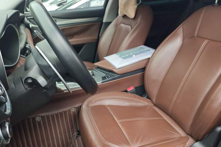 Used Alfa Romeo Stelvio 2017 2.0T 200HP Luxury Edition
