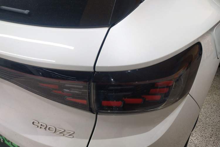 Used Volkswagen ID.4 CROZZ 2022 Long-Range Lite PRO Edition