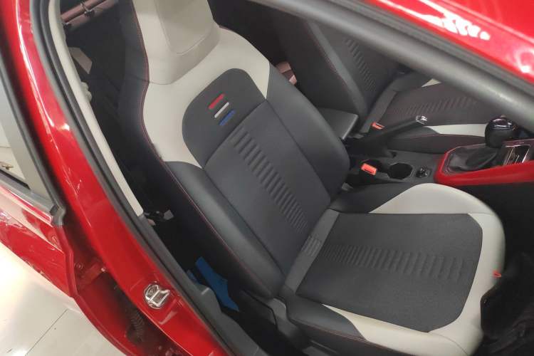 Used Volkswagen Polo 2019 Plus 1.5L Automatic Colorful Technology Edition Right Front Seat