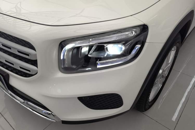Used Mercedes-Benz GLB 2022 Second Facelift GLB 200 Dynamic Edition Left Front Headlight