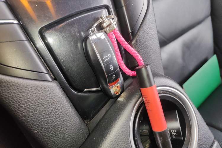 Used Porsche Panamera 2014 Panamera 4 3.0T Vehicle Key