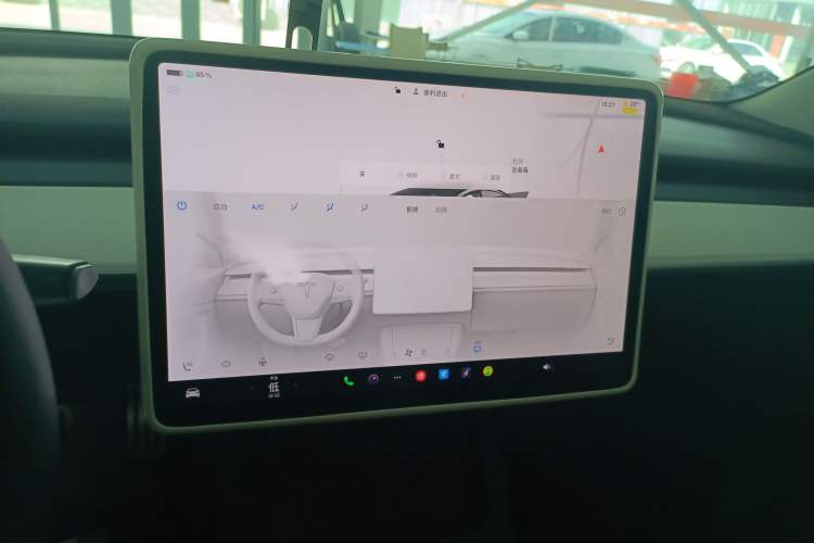 Used Tesla Model 3 2021 Revised Version II – Performance High-Performance All-Wheel-Drive Edition Audio And AC Panel