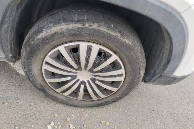 Used CHANGAN OSHAN X70A 2020 1.5L Manual Base Version Exterior 1