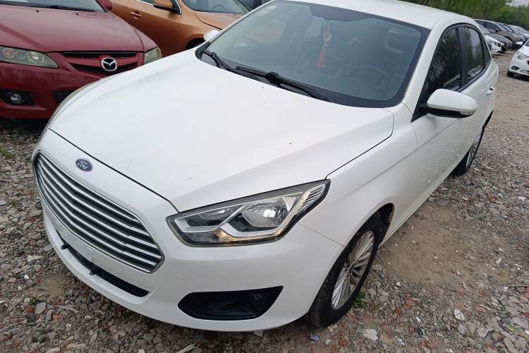 Used Ford Escort 2015 1.5L Manual Comfort Model