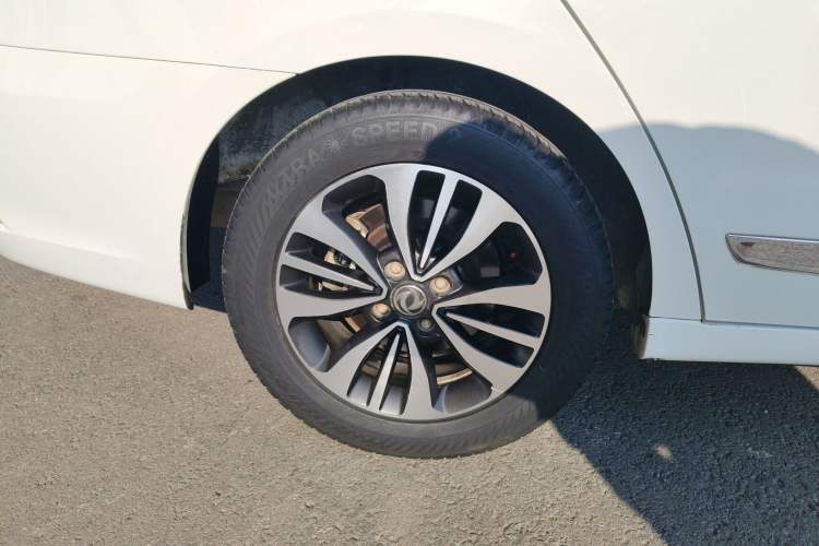 Used Dongfeng Aeolus A60 2016 1.5L Automatic Luxury Version