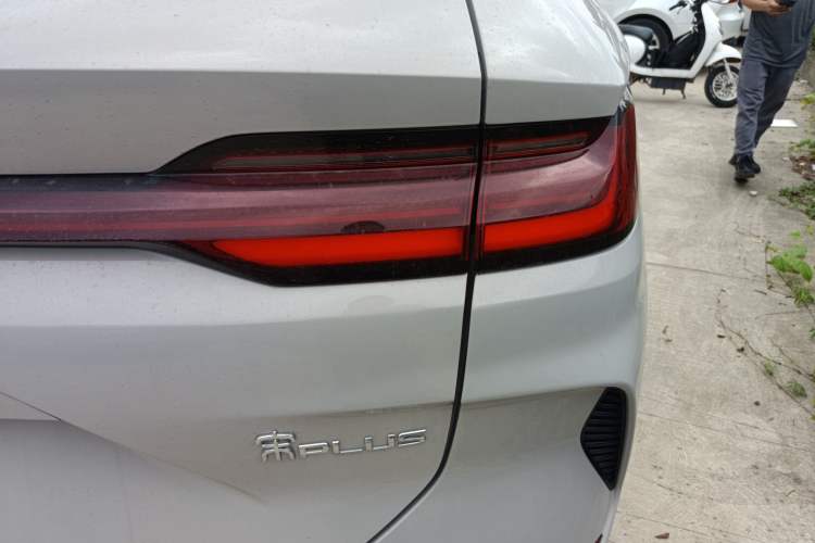 Used BYD Song PLUS New Energy 2025 DM-i 112KM Prestige Model
