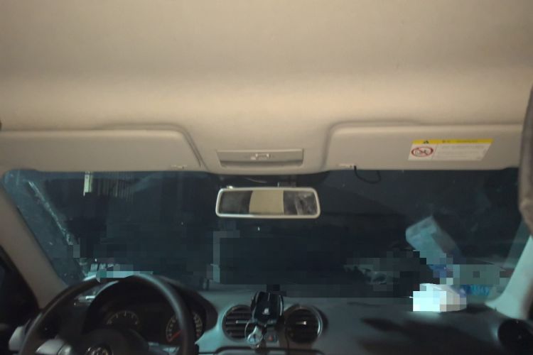 Used Volkswagen Jetta 2013 1.6L Automatic Fashion Model Headliner