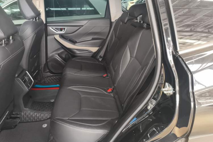 Used Subaru Forester 2024 2.0i AWD Luxury Edition EyeSight Left Rear Seat