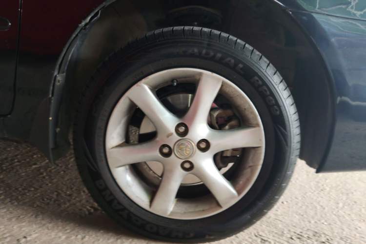 Used Toyota Corolla EX 2011 1.6L Automatic Classic Edition Right Front Wheel Hub