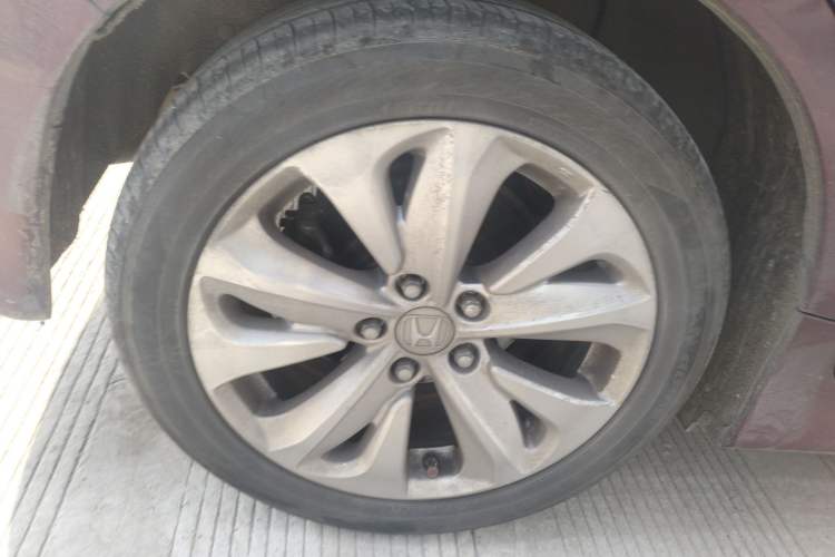 Used Honda Jade 2017 1.8L automatic Comfort version 5 seats
