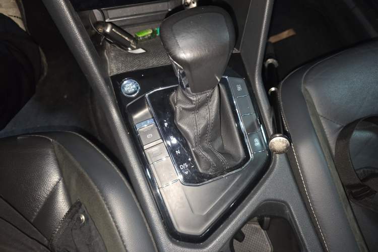 Used Volkswagen Tiguan L 2018 Facelift 330TSI Automatic Two-Wheel Drive Luxury Edition
