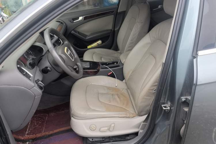 Used Audi A4L 2010 2.0 TFSI Comfort Edition
