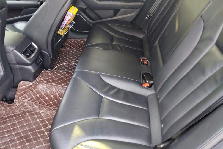 Used Hongqi H5 2020 1.5T DCT Flagship Edition
