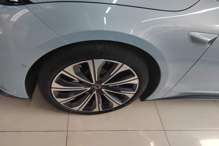 Used Nio ET5T 2023 75 kWh Touring