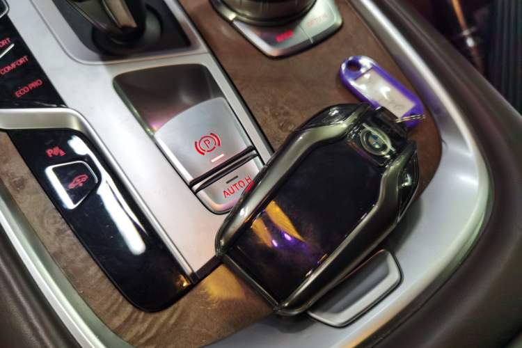 Used BMW 7 Series 2021 740Li Leading Edition Luxury Package
