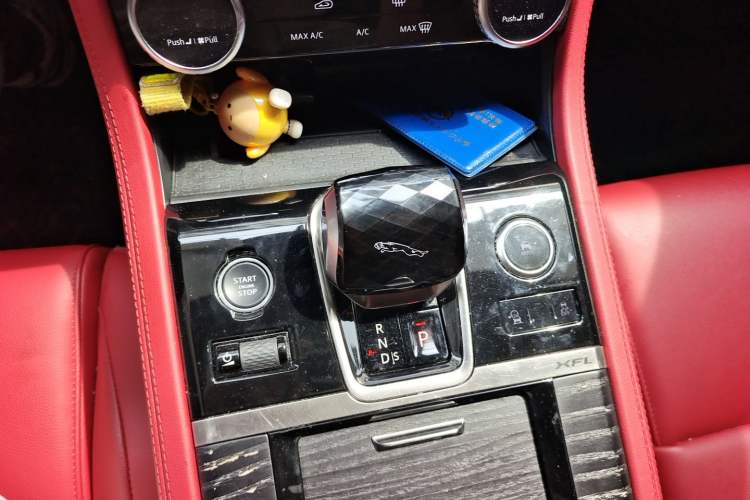 Used Jaguar XFL 2022 XFL 2.0T P250 Two-Wheel-Drive Elite Sport Edition