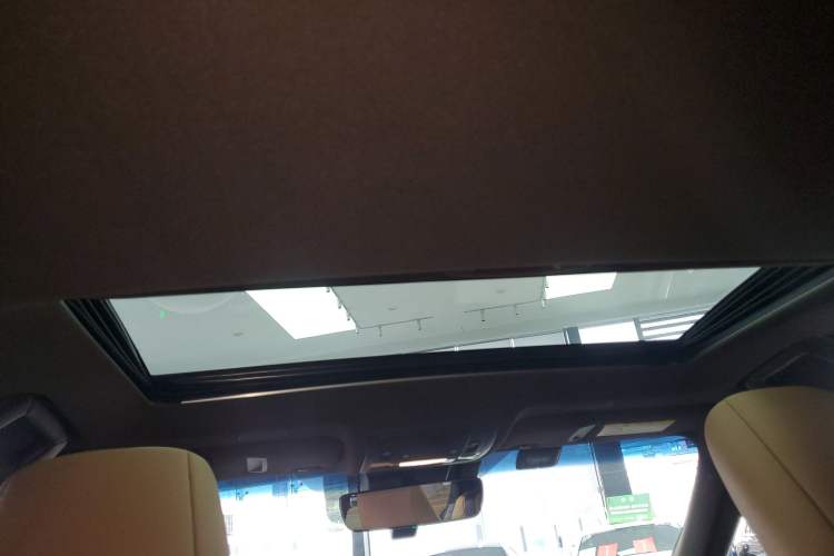 Used Lexus ES 2018 300h Premier Edition China V Standard Headliner