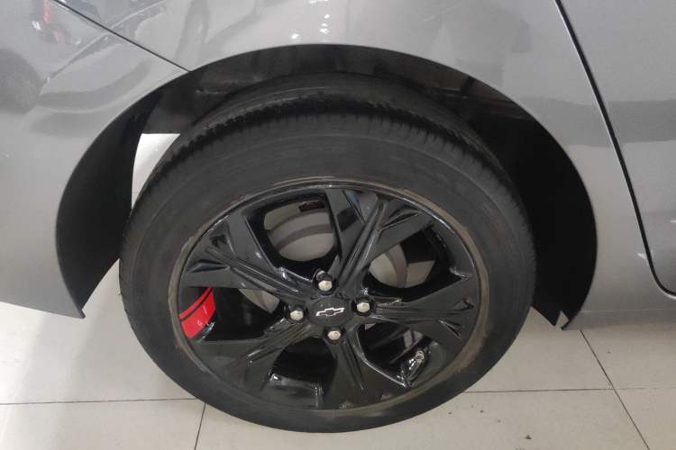 Used Chevrolet Cavalier 2020 Redline 325T Automatic Xinshang Edition Right Rear Wheel Hub