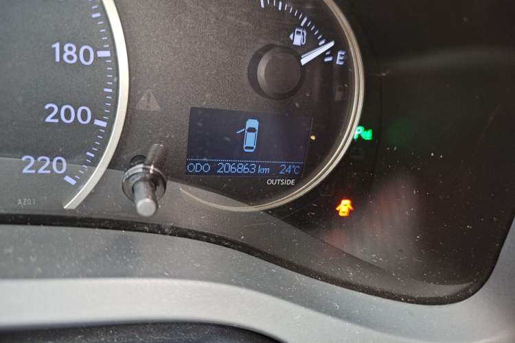 Used Lexus CT 2017 CT200h Elite Edition Monotone China VI