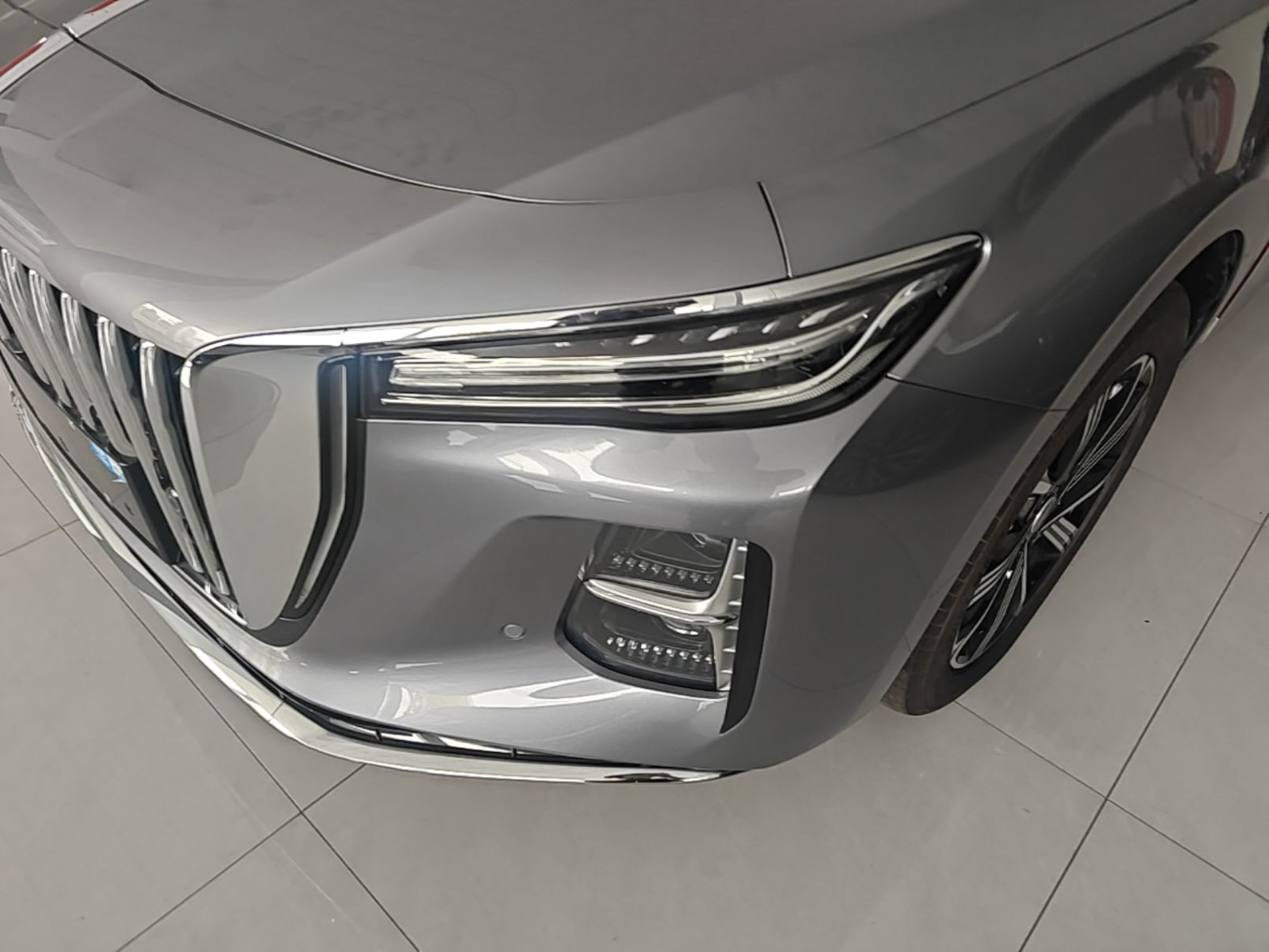Hongqi H5 PHEV 2025 170 Super Hybrid Version — снимка 8