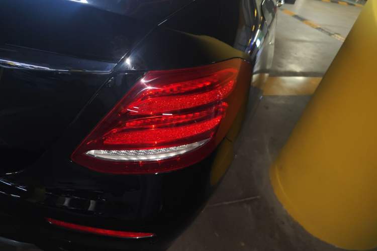 Used Mercedes-Benz E-Class 2020 Facelift E 260 L Sport Edition
