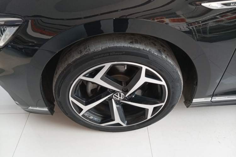 Used Volkswagen Magotan 2023 2 Million Units Commemorative Edition 330TSI DSG Luxury Version