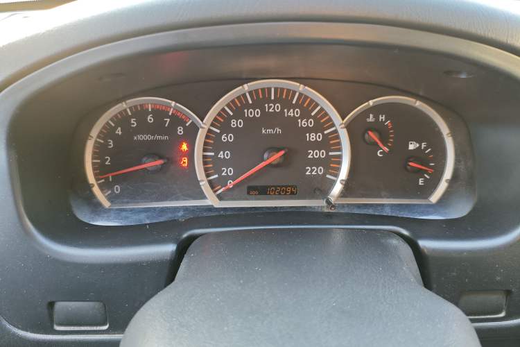 Used Nissan Paladin 2013 2.4L Two-Wheel Drive Standard Version China V Standard
