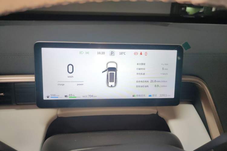 Used Dongfeng eπ eπ008 2024 210Max Range-Extended Version 6 Seats