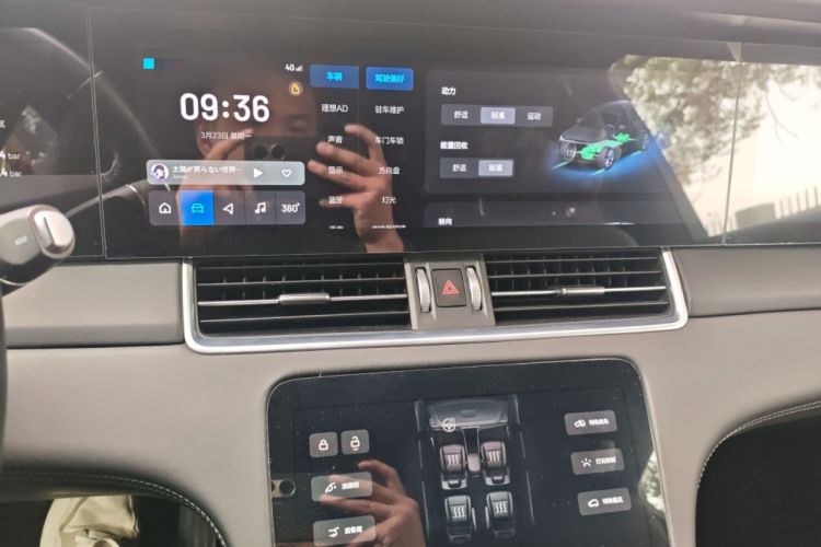 Used Li Auto ONE 2021 Extended-Range 6-Seater Version Audio And AC Panel