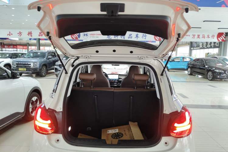 Used Wuling Bingo 2024 333 km Enjoyment Version Trunk