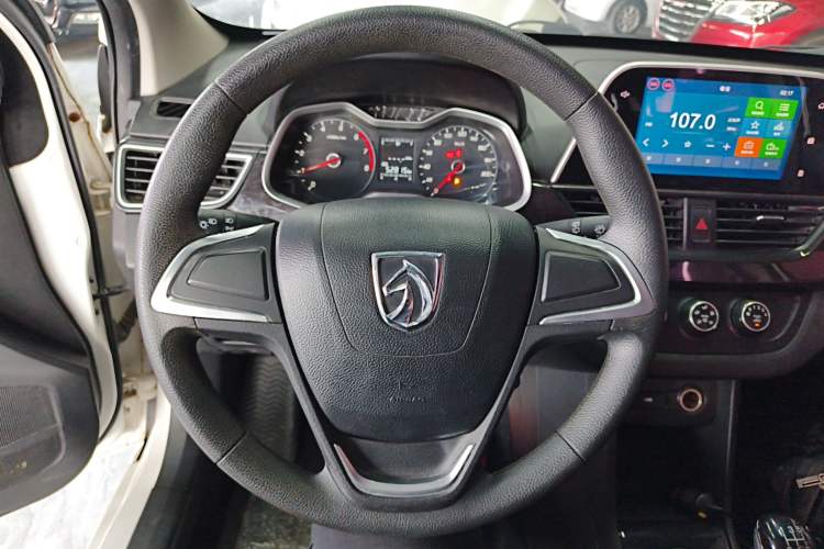 Used Baojun 310 2016 1.2L Manual Fashionable Edition