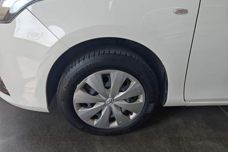 Used Toyota YARiS L Zhi Xuan 2020 1.5L CVT Leading Edition Left Front Wheel Hub