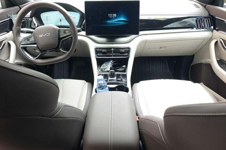 Used BYD Song PLUS New Energy 2025 DM-i Intelligent Driving 160KM Flagship Model
